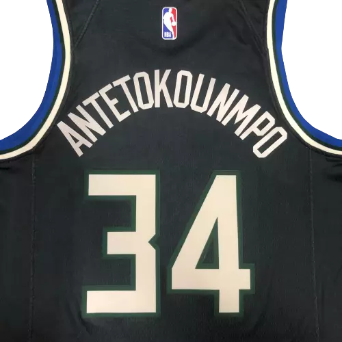 Camiseta NBA masculina dos Milwaukee Bucks edição Statement 2022/23.